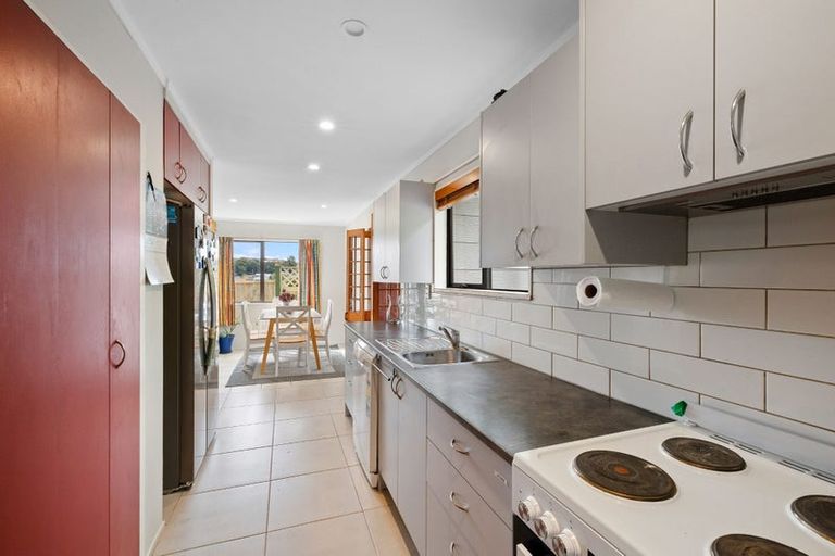 Photo of property in 27 Salcombe Terrace, Welbourn, New Plymouth, 4312