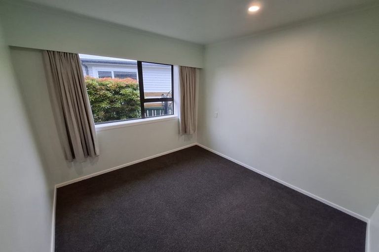 Photo of property in 3 Barclay Street, Ferndale, New Plymouth, 4310
