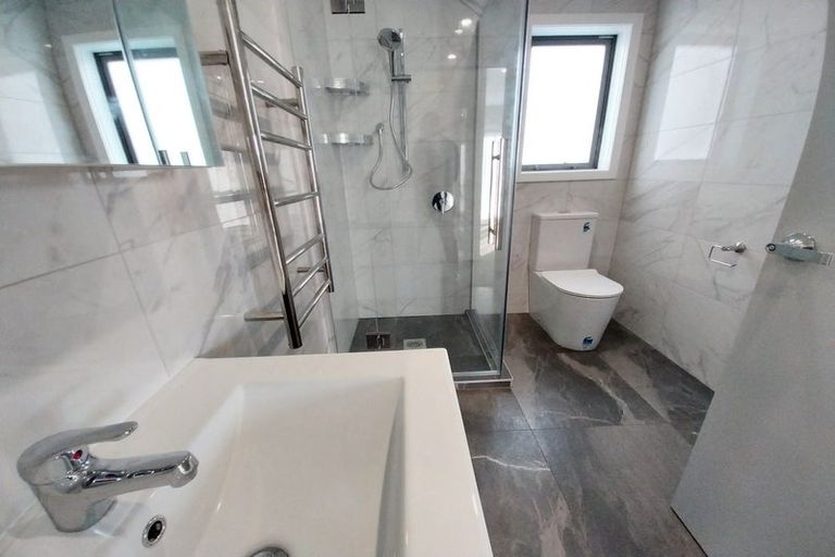 Photo of property in 47 Frobisher Street, Island Bay, Wellington, 6023