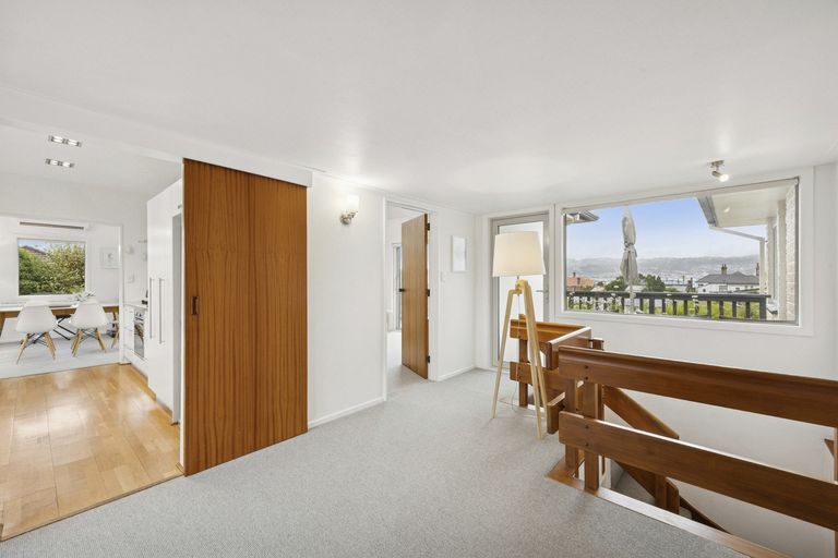 Photo of property in 10 Meuse Lane, Andersons Bay, Dunedin, 9013