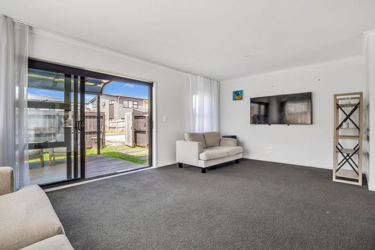 Photo of property in 13 Haroto Street, Manukau, Auckland, 2104
