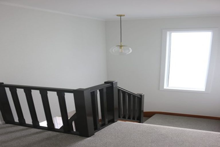 Photo of property in 87 Grant Road, Thorndon, Wellington, 6011