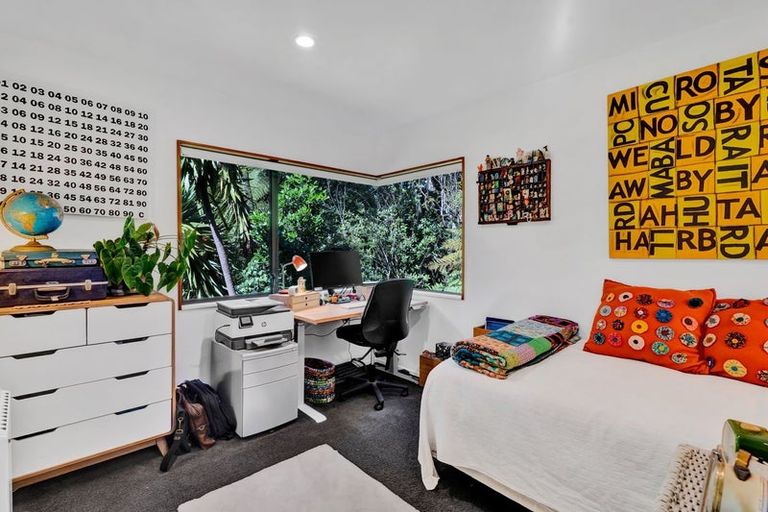 Photo of property in 45a Karina Road, Merrilands, New Plymouth, 4312