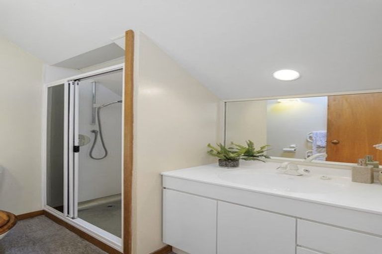 Photo of property in 86 Penruddock Rise, Westmorland, Christchurch, 8025