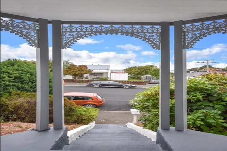 Photo of property in 22 Bishopgate Street, Birkdale, Auckland, 0626