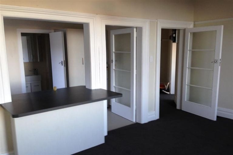 Photo of property in 2 Royal Terrace, Dunedin Central, Dunedin, 9016