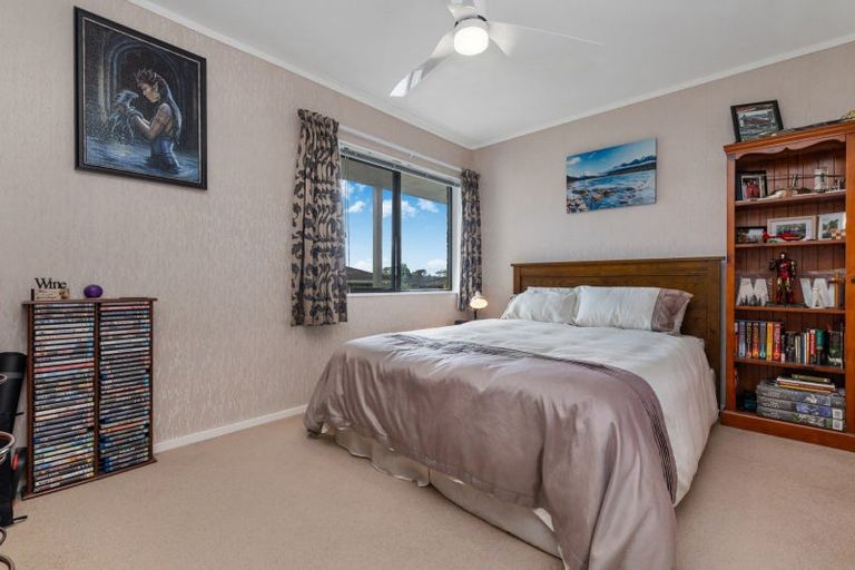 Photo of property in 225b Queen Street, Pukekohe, 2120