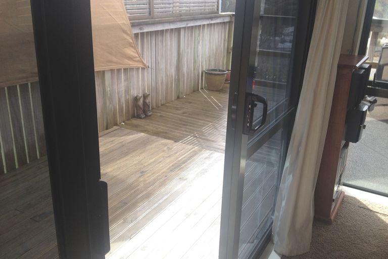 Photo of property in 19 Trillick Place, Tuakau, 2121