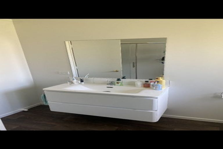 Photo of property in 18 Riley Place, Fitzroy, Hamilton, 3206