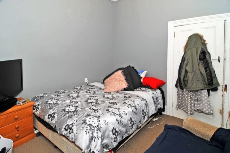 Photo of property in 17 Helena Street, Forbury, Dunedin, 9012