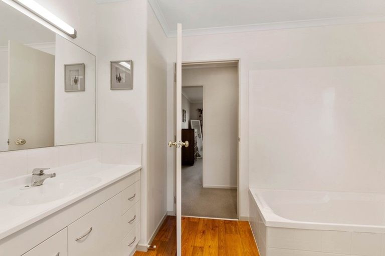 Photo of property in 285 Vaughan Road, Owhata, Rotorua, 3010