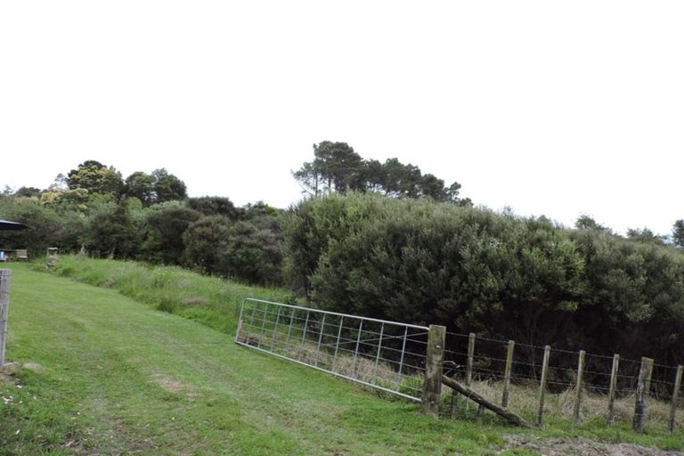 Photo of property in 606 Thames Coast Sh25 Road, Waiomu, Thames, 3575