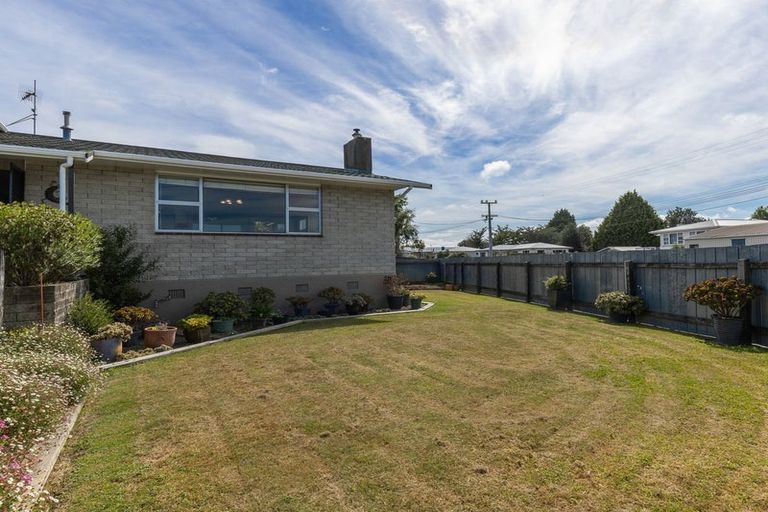 Photo of property in 635 Queen Street East, Levin, 5510