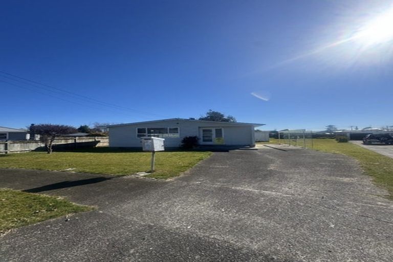 Photo of property in 18 Konini Street, Levin, 5510