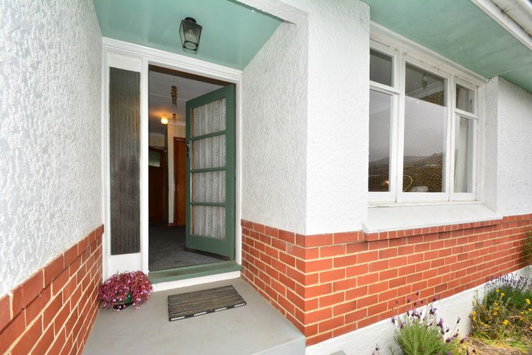 Photo of property in 373 Taieri Road, Halfway Bush, Dunedin, 9010