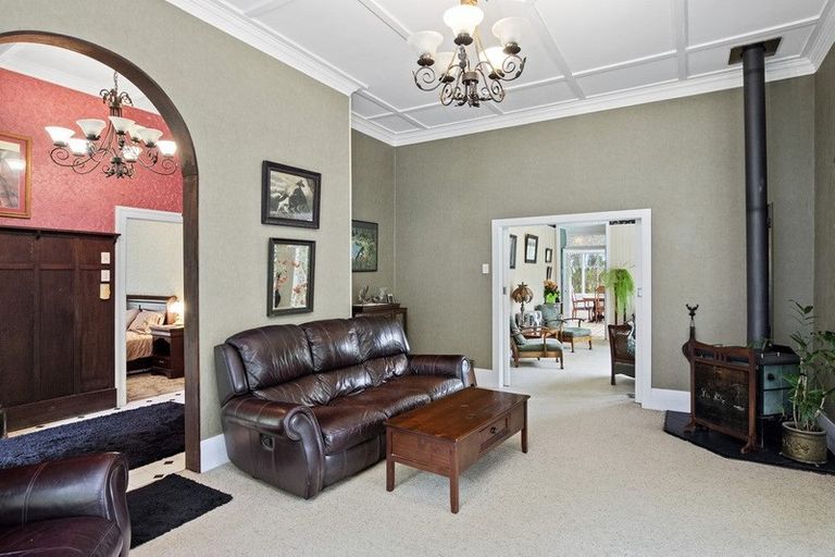 Photo of property in 2431 Awhitu Road, Awhitu, Waiuku, 2684