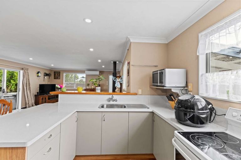 Photo of property in 105 Oxford Street, Ashhurst, 4810