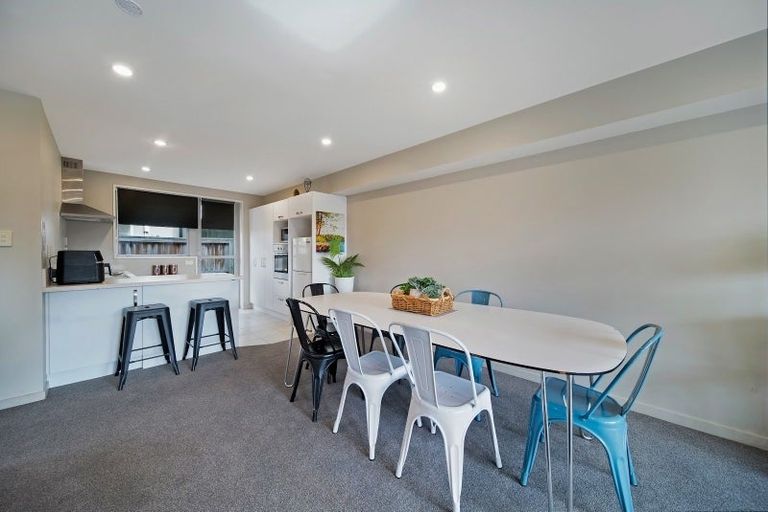 Photo of property in 39 Lyndon Street, Riccarton, Christchurch, 8041