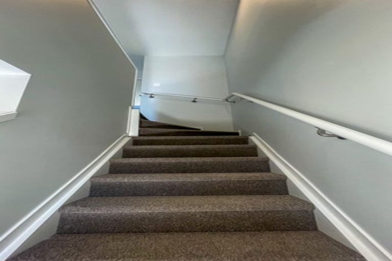 Photo of property in 6/51 Wharf Road, Te Atatu Peninsula, Auckland, 0610