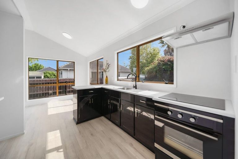 Photo of property in 1/45 Grove Road, Papakura, 2110