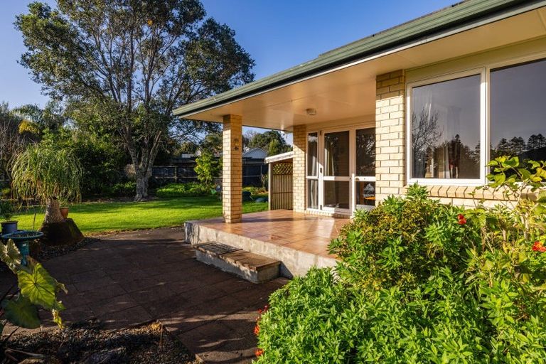 Photo of property in 32 Shepherd Road, Kerikeri, 0230