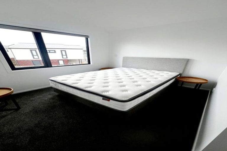 Photo of property in 52 Te Puketoka Lane, Mangere, Auckland, 2022