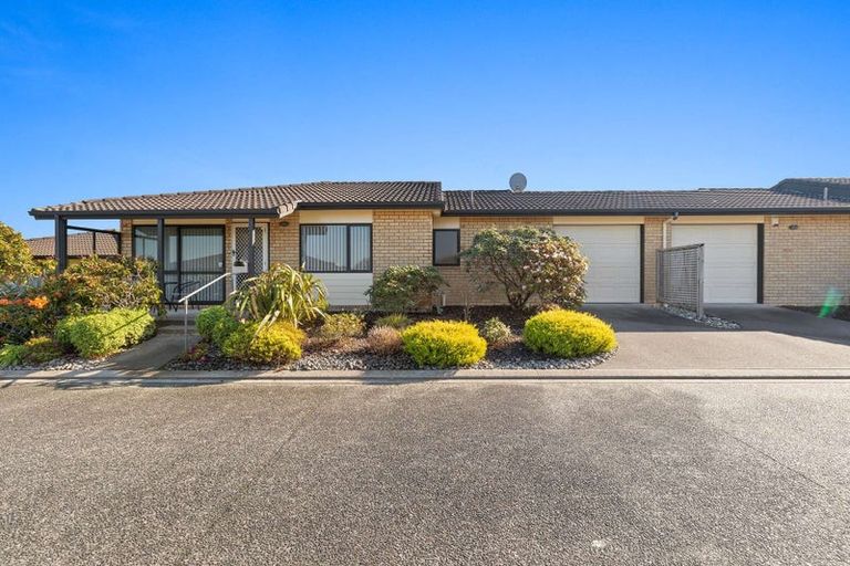 Photo of property in 9/197 Royal Road, Massey, Auckland, 0614