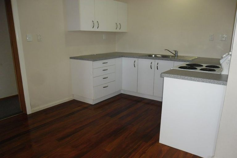 Photo of property in 2/50 Exeter Crescent, Pirimai, Napier, 4112