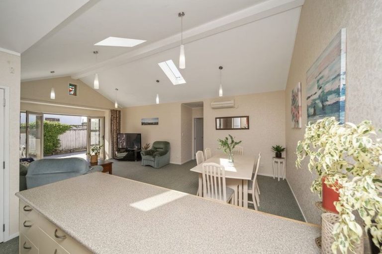 Photo of property in 1/3 Tainui Street, Welbourn, New Plymouth, 4312