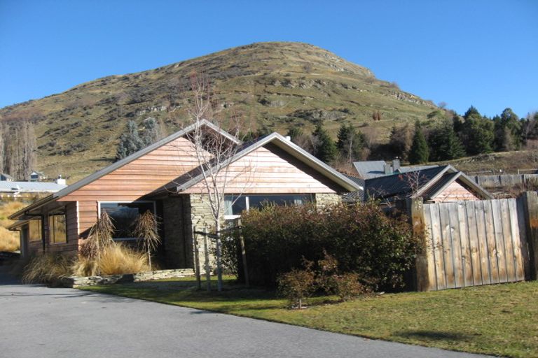 Photo of property in 19/19a Wellswood Way, Lower Shotover, Queenstown, 9371