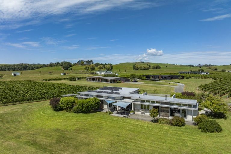Photo of property in 11 Tirohanga Road, Haumoana, Hastings, 4180