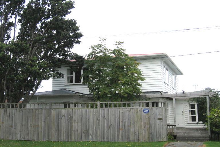 Photo of property in 17 Avalon Crescent, Avalon, Lower Hutt, 5011