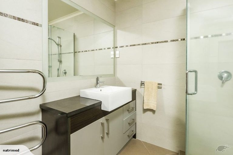 Photo of property in 66 Aberley Road, Schnapper Rock, Auckland, 0632