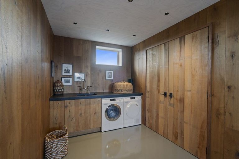 Photo of property in 110 Sandy Bay Farms Road, Matapouri, Whangarei, 0173