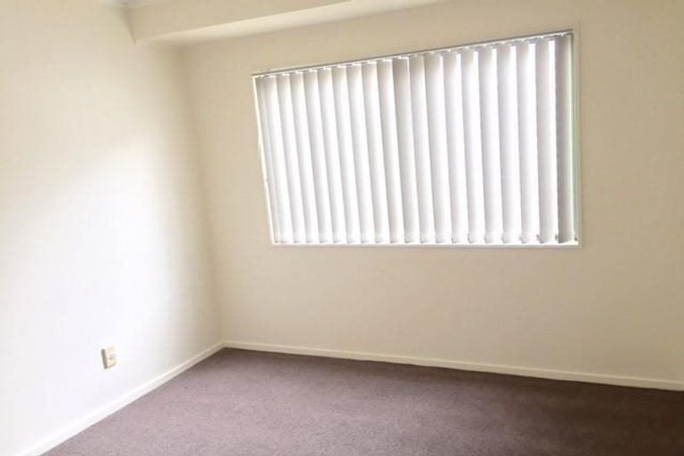 Photo of property in 1/191 Gills Road, Half Moon Bay, Auckland, 2014