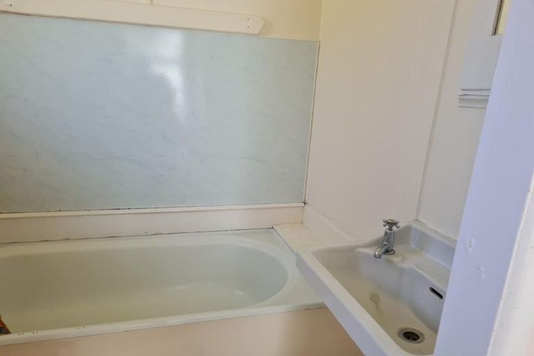 Photo of property in 312 Clayton Road, Pukehangi, Rotorua, 3015