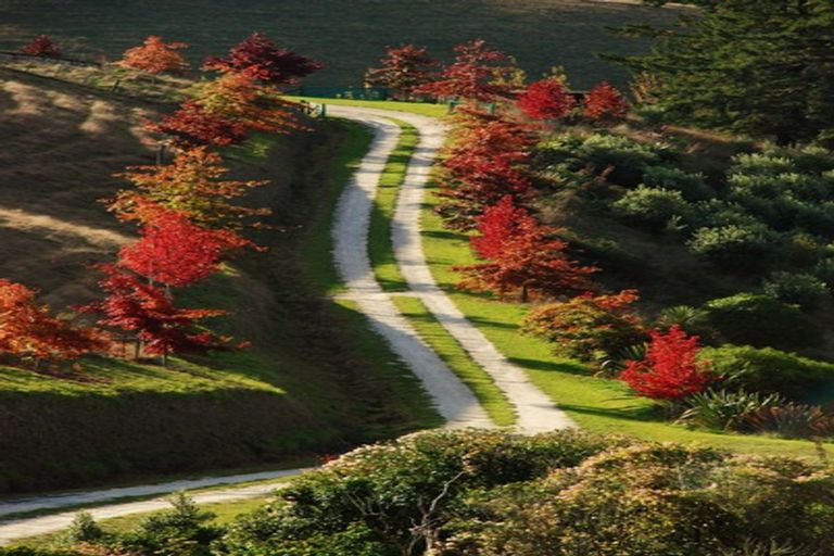 Photo of property in 680 Neudorf Road, Upper Moutere, 7175