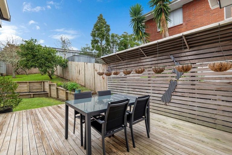 Photo of property in 114 Mountbatten Avenue, Hillcrest, Auckland, 0627