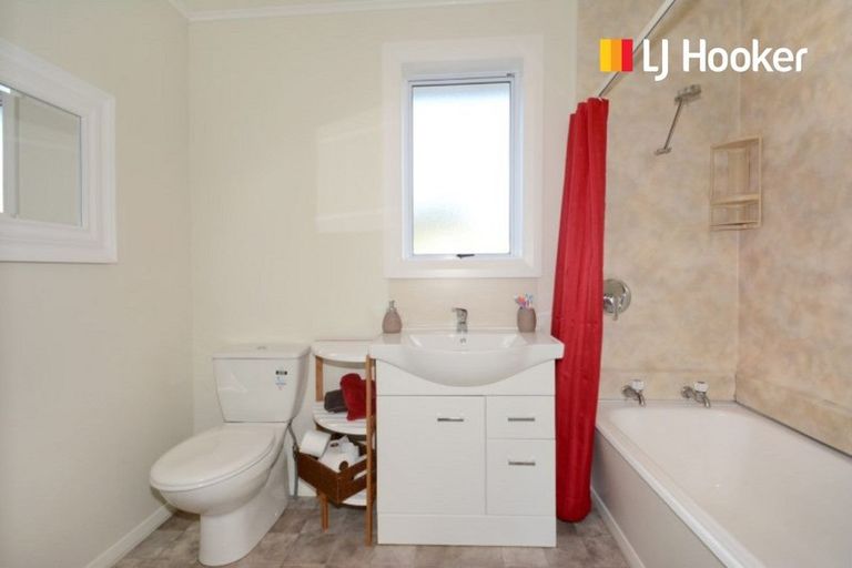 Photo of property in 72 Koremata Street, Green Island, Dunedin, 9018