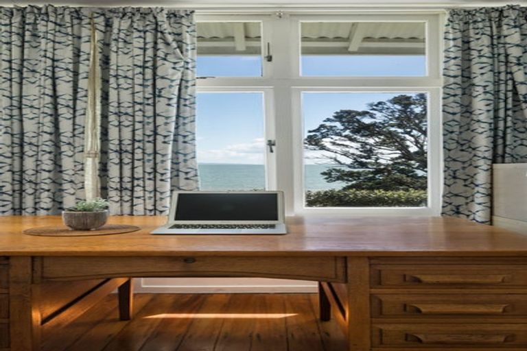 Photo of property in 300 Thames Coast Sh25 Road, Thornton Bay, Thames, 3575