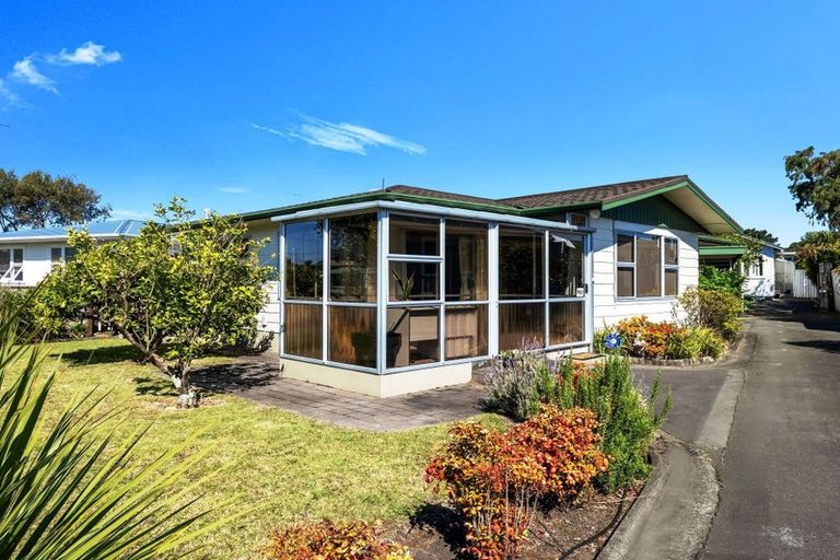 Photo of property in 11a Nikau Street, Tawhero, Whanganui, 4501