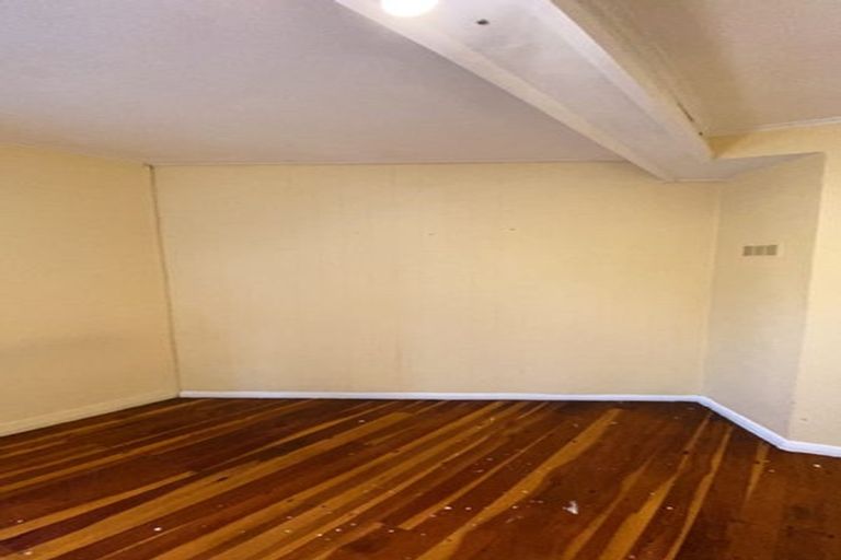 Photo of property in 54 Verviers Street, Karori, Wellington, 6012