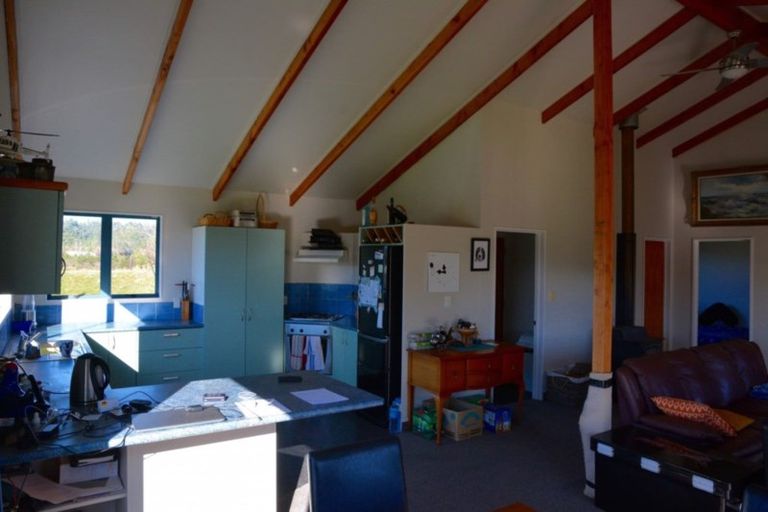 Photo of property in 68 Waverley Street, Karamea, 7893
