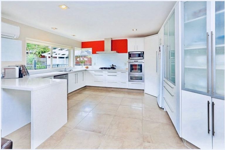 Photo of property in 22 Athenry Place, Dannemora, Auckland, 2016