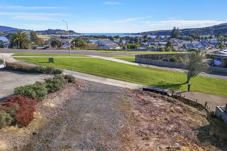 Photo of property in 50b Bow Street, Raglan, 3225