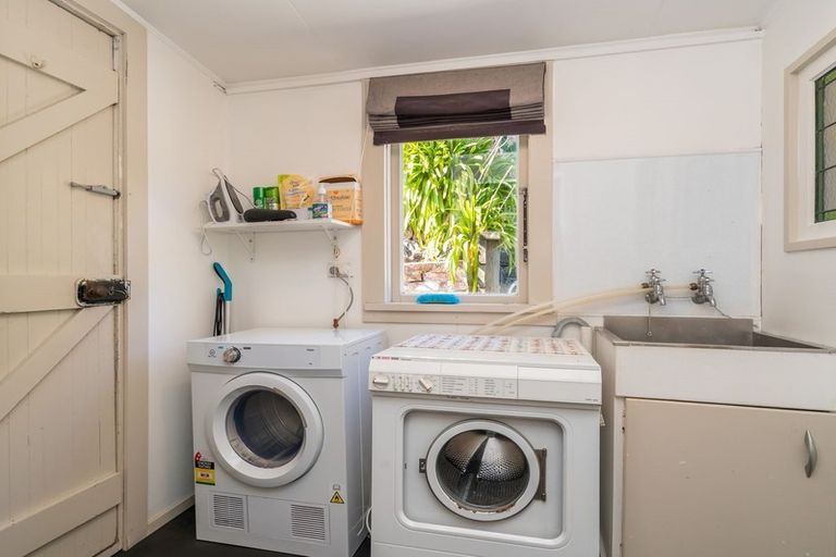 Photo of property in 425 South Road, Caversham, Dunedin, 9012