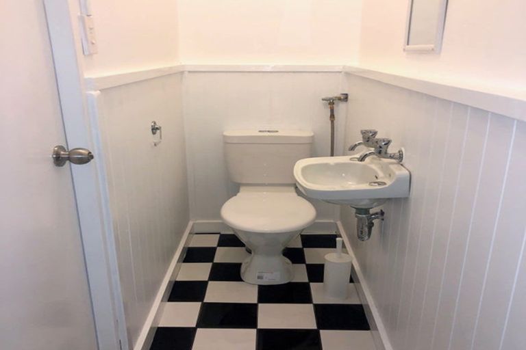 Photo of property in 113 Duncan Terrace, Kilbirnie, Wellington, 6022