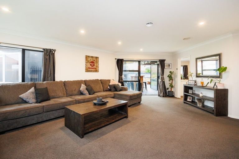 Photo of property in 28 Jefferson Crescent, Milson, Palmerston North, 4414