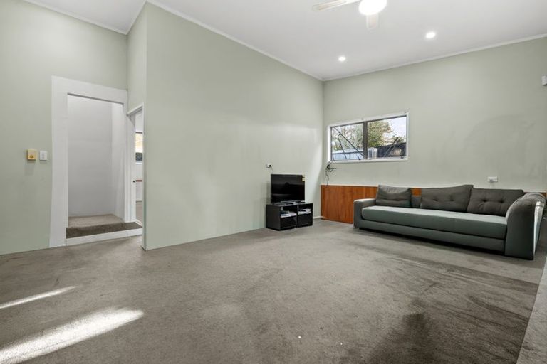 Photo of property in 517 Weymouth Road, Weymouth, Auckland, 2103