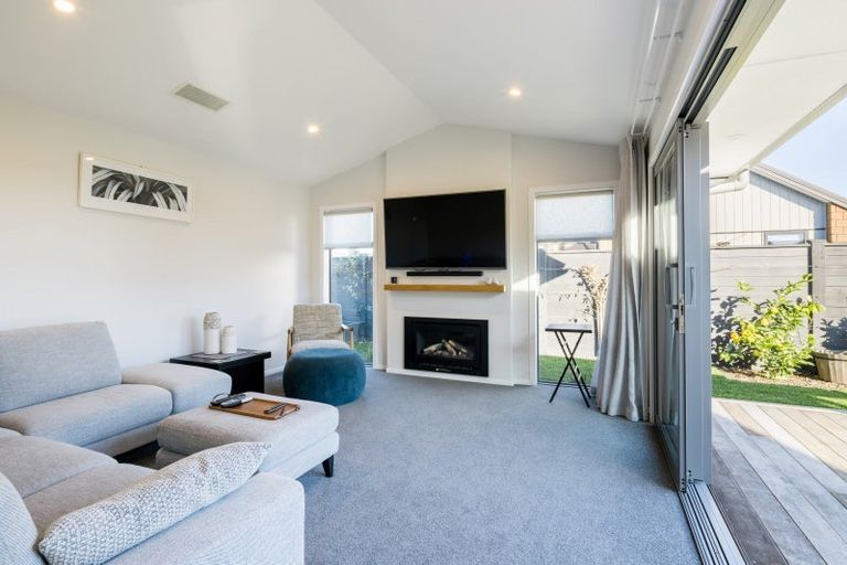 Photo of property in 27c Isobel Hodgson Drive, Cambridge, 3434